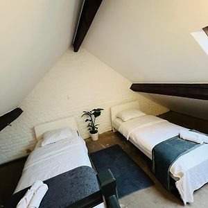 Familie Kamer met een King Size Bed